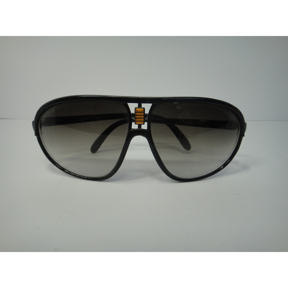 Vintage Corvette 3237 Black Aviator Sunglasses Gradient Lens Made Taiwan 12932